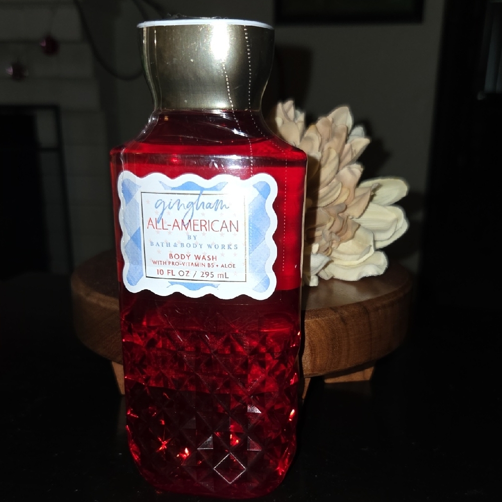 Bath & Body Works Gingham All-American Body Wash NWT NEW